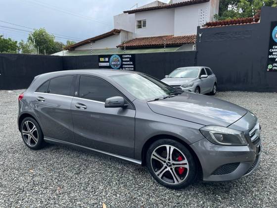 MERCEDES-BENZ CLASSE A 1.6 200 TURBO STYLE GASOLINA 4P AUTOMATIZADO